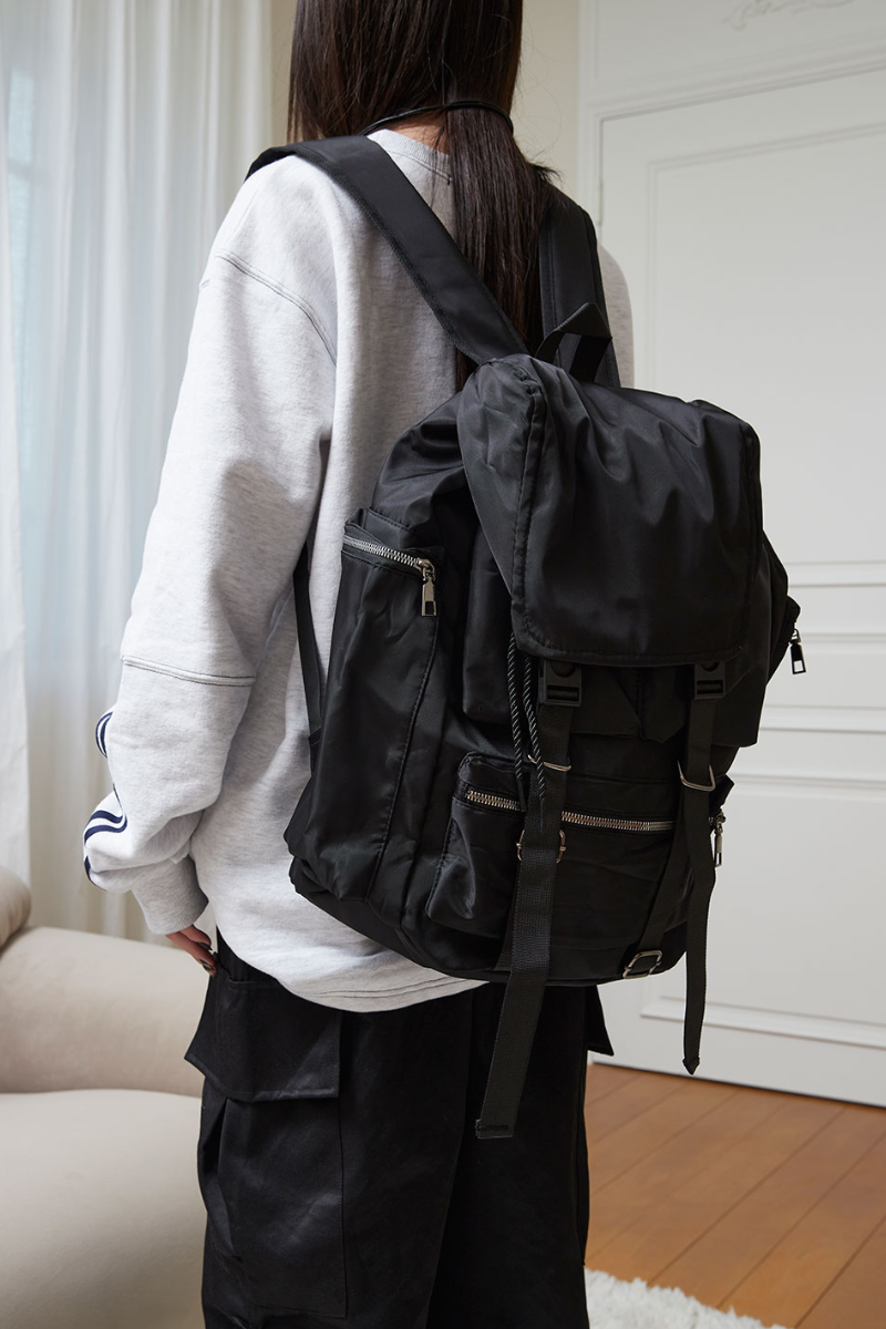 daily nylon backpack