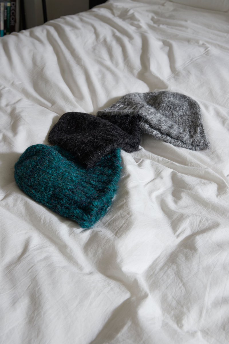 knit bucket hat (3c)